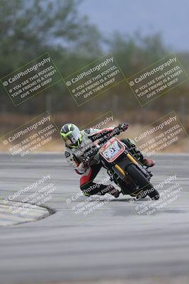 media/Sep-21-2025-Race Pace (Sun) [[98bf33ef95]]/Non Verified/4-Turn 3 (910am)/